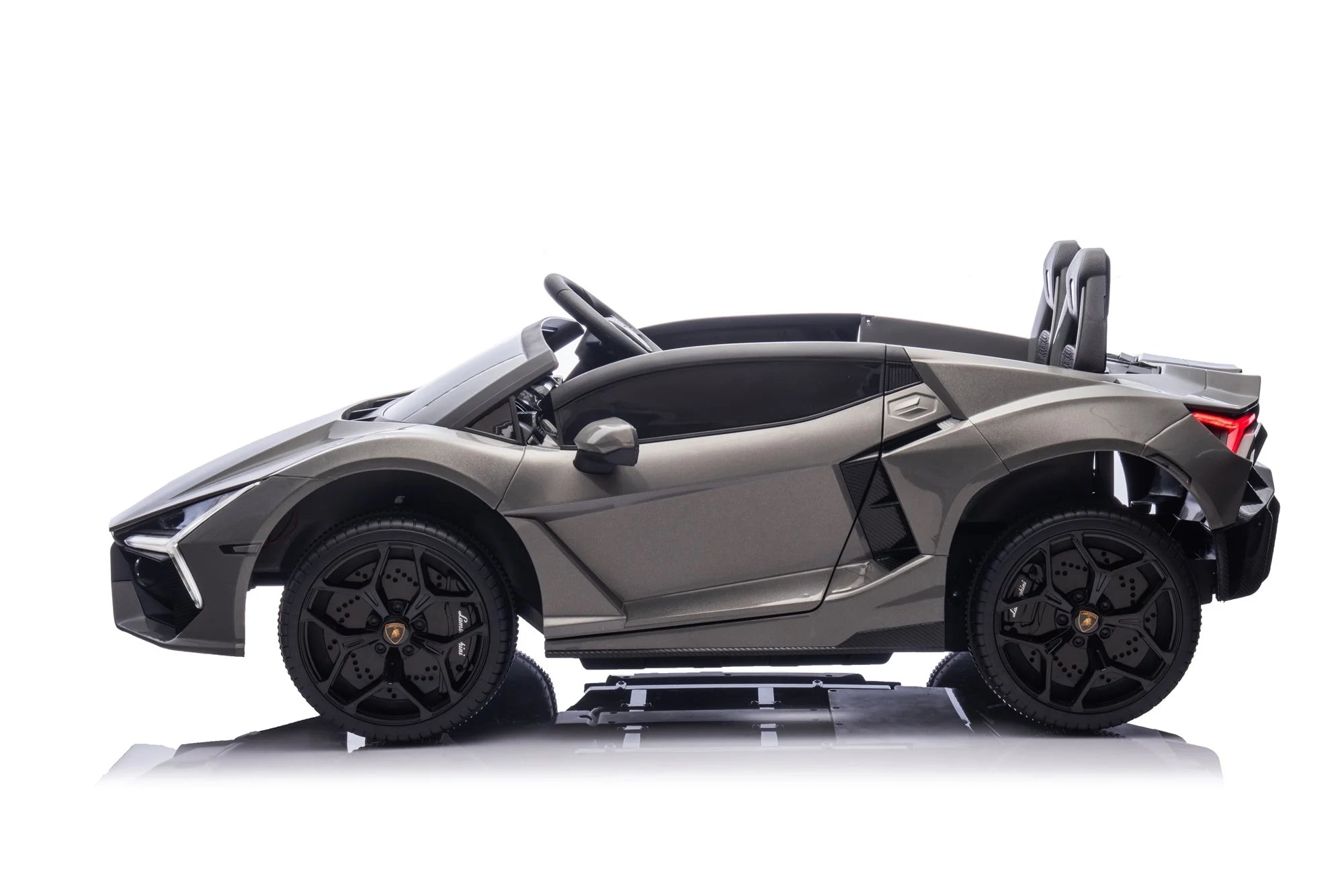 Lamborghini Revuelto 24V - szürke