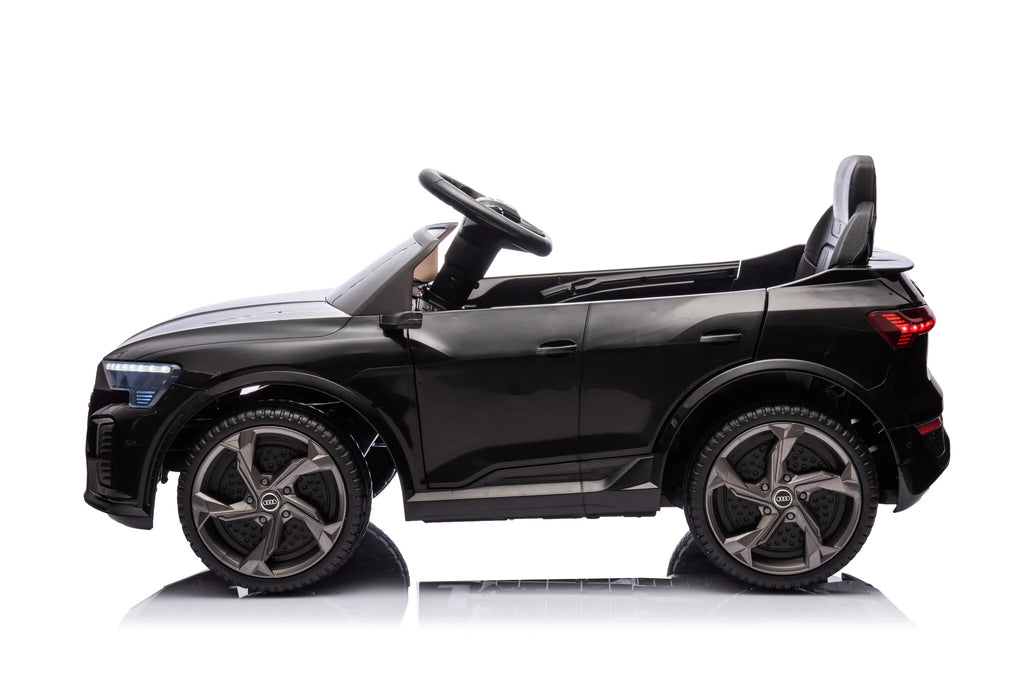 Audi SQ8 12V fekete