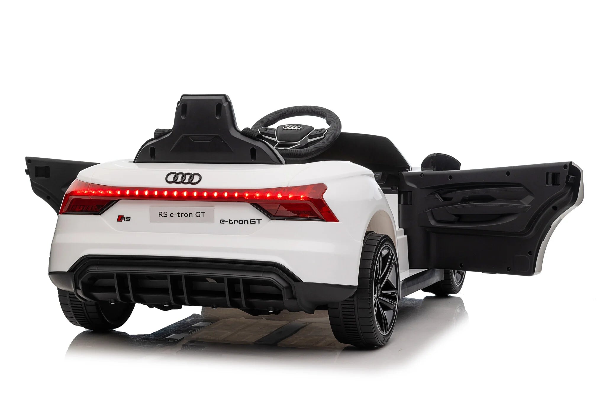 Audi RS E-tron 12 V - fehér