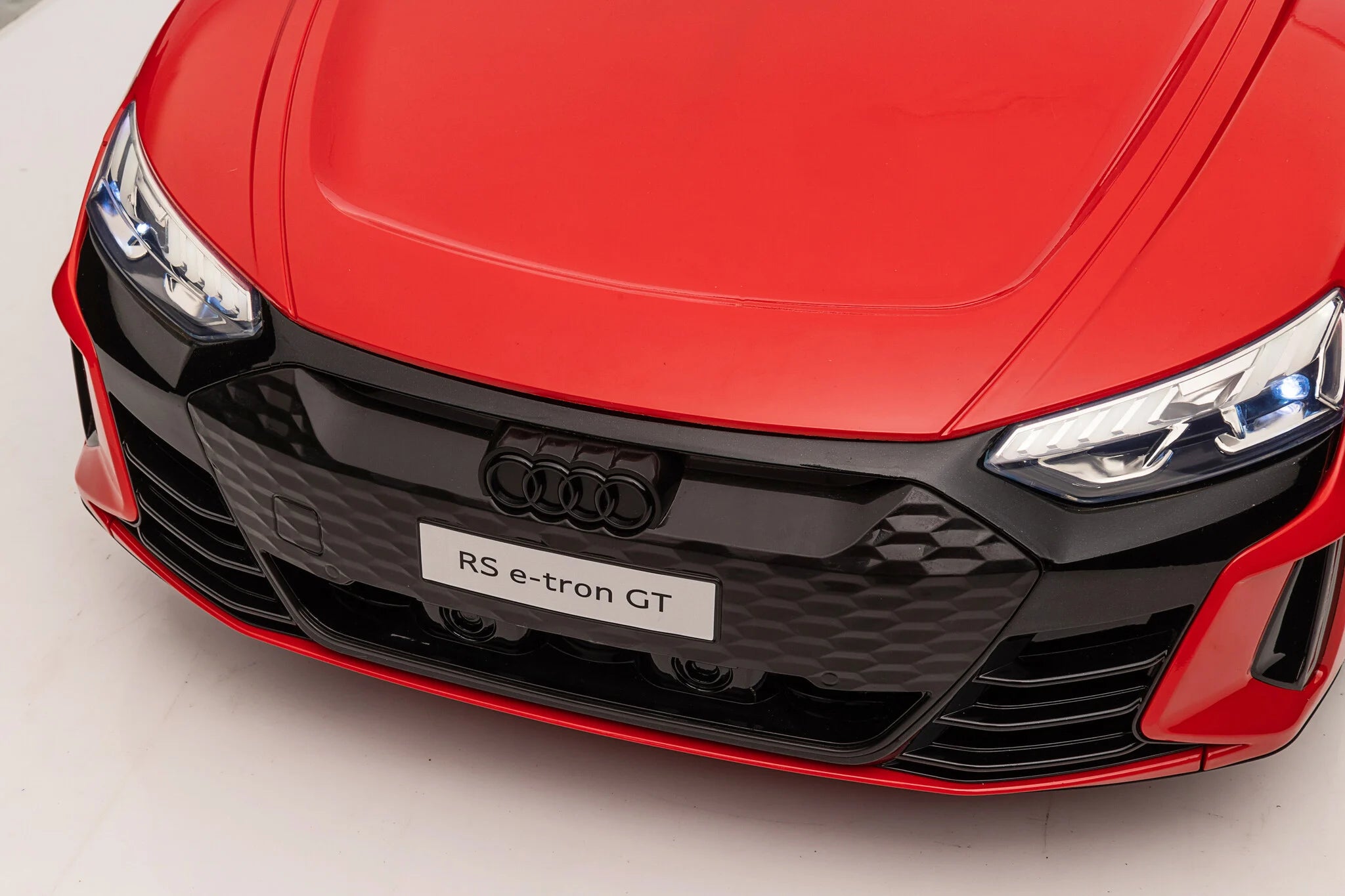 Audi RS E-tron 12 V - Narancssárga